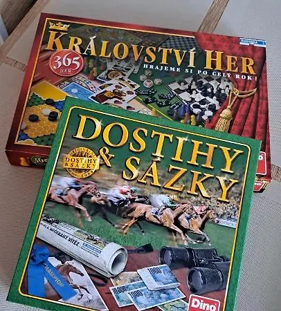 아파트 Utulny Blizko Centra 미칼로브체