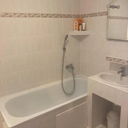 Utulny Blizko Centra Nagymihály