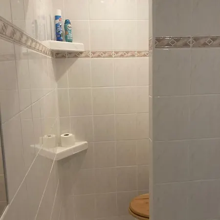 Apartman Utulny Blizko Centra *
