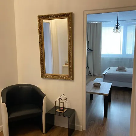 Apartman Utulny Blizko Centra *