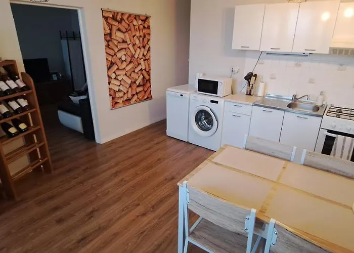 Utulny Blizko Centra Apartmán Michalovce